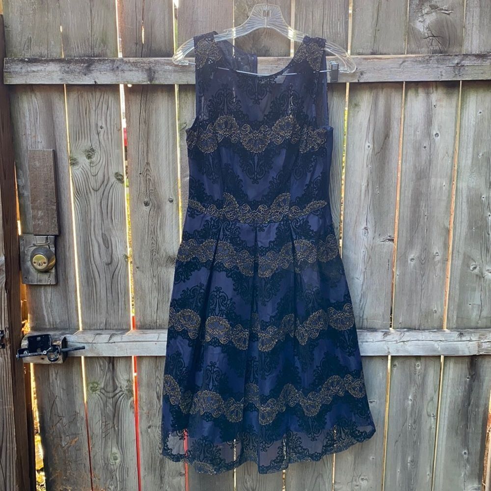 Studio One velour dress sz. 6